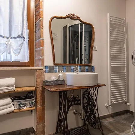 Gardabeds Adults Only 4* Castelnuovo del Garda