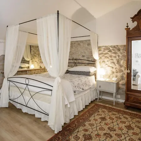 Πανσιόν Gardabeds Adults Only Castelnuovo del Garda