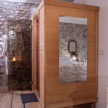 Gardabeds Adults Only 4* Castelnuovo del Garda