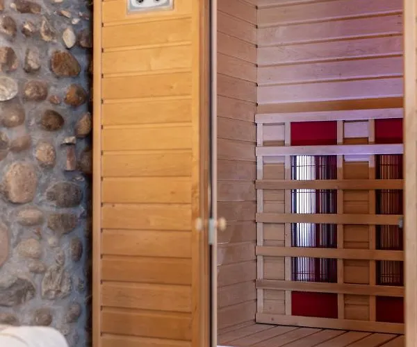 بيت ضيافة Gardabeds Adults Only 4*