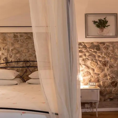 Πανσιόν Gardabeds Adults Only