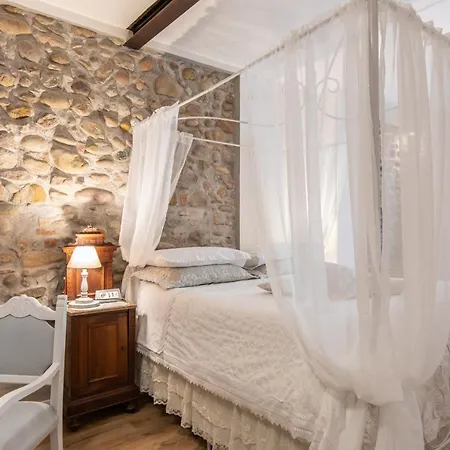 Gardabeds Adults Only 4*