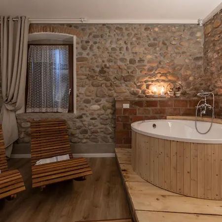 Gardabeds Adults Only Affittacamere 4*