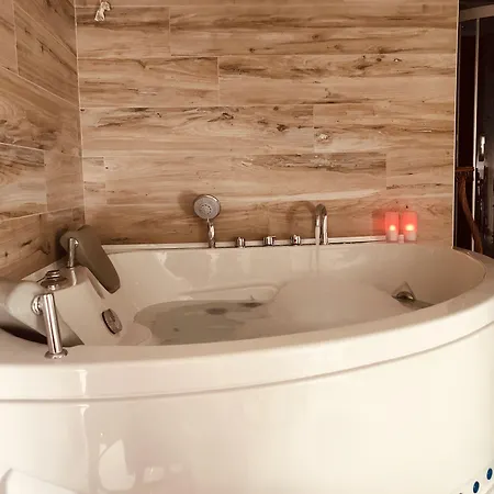 Affittacamere Gardabeds Adults Only Castelnuovo del Garda